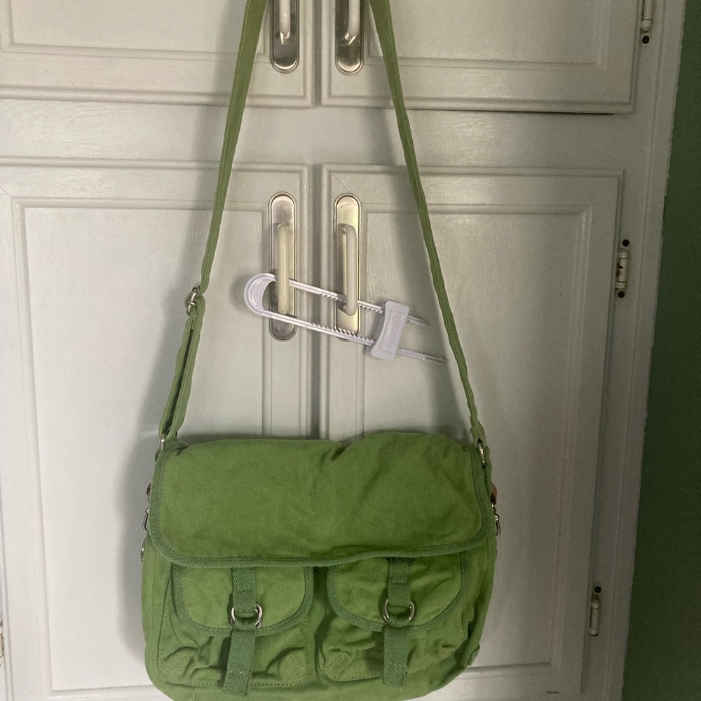 Fossil Brand Cross Body Purse.